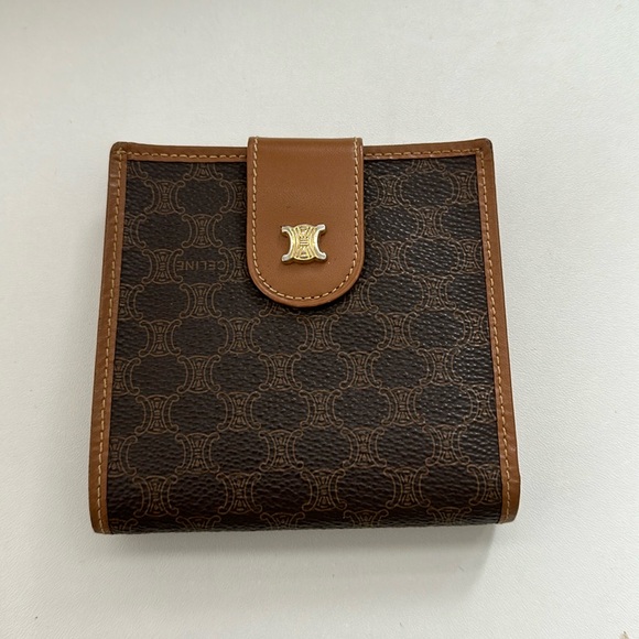 Celine Vintage Wallet - Picture 1 of 4